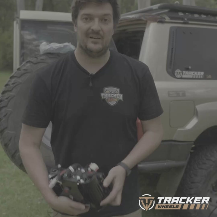 Tracker Dual Air Compressor